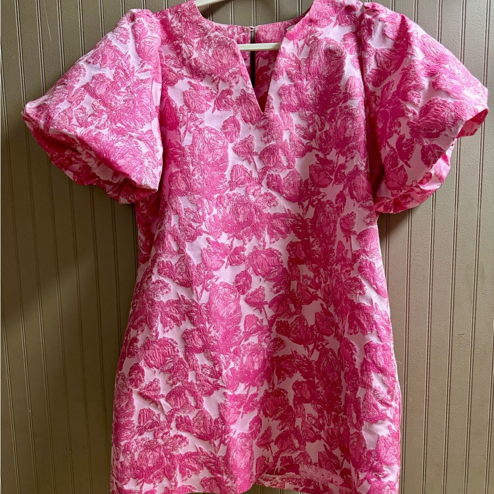 Entro Pink Floral Jacquard Dress